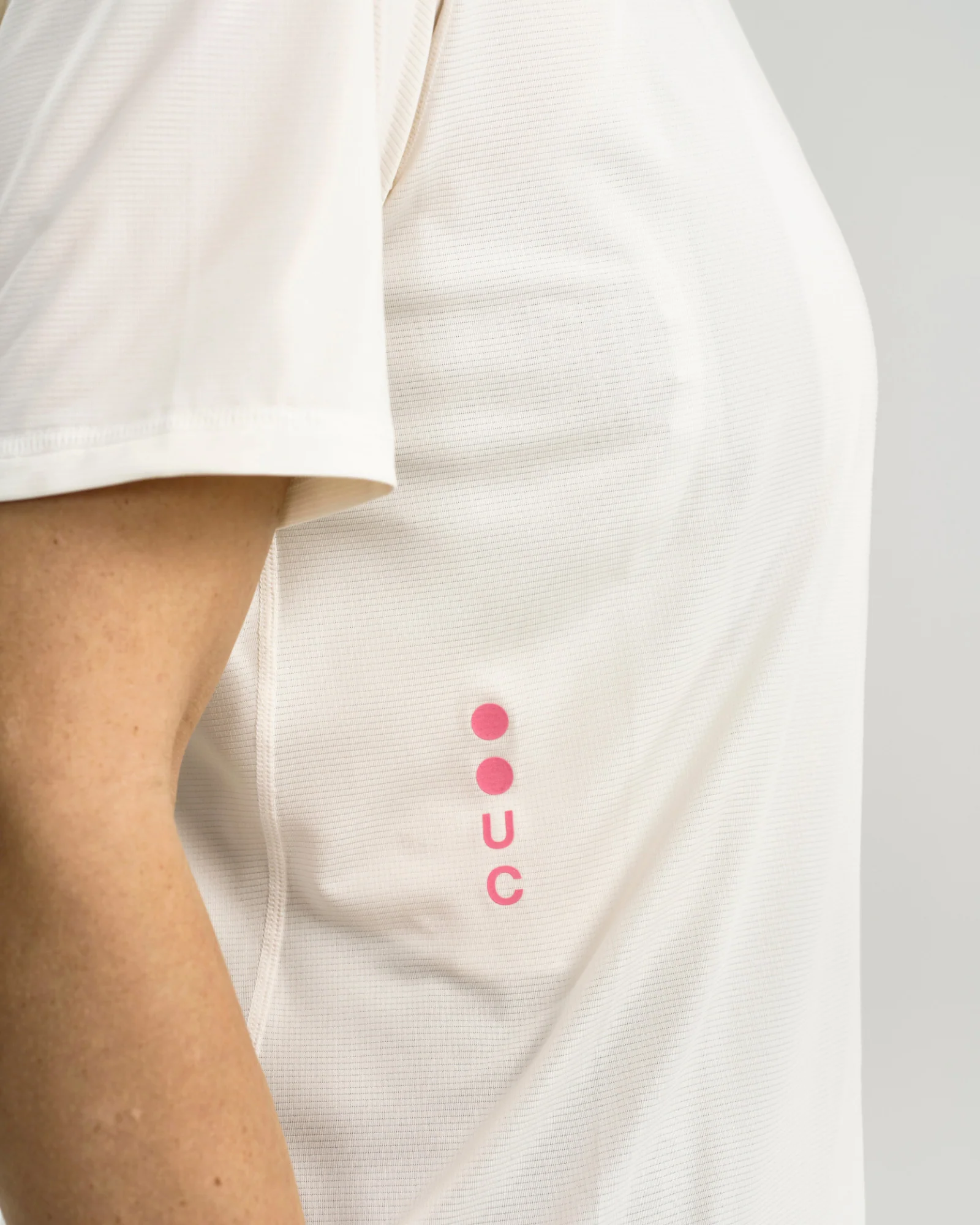 Tech Tee Off White - Image 4