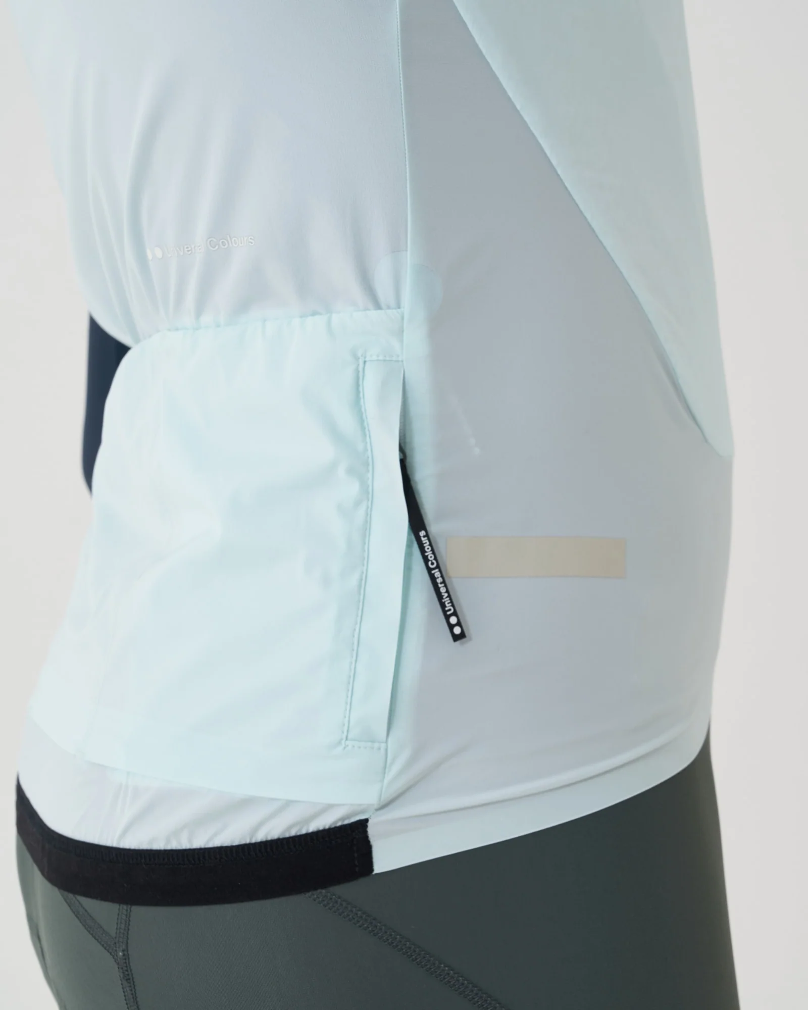 Unisex Chroma Insulated Gilet - Misty Blue - Image 4